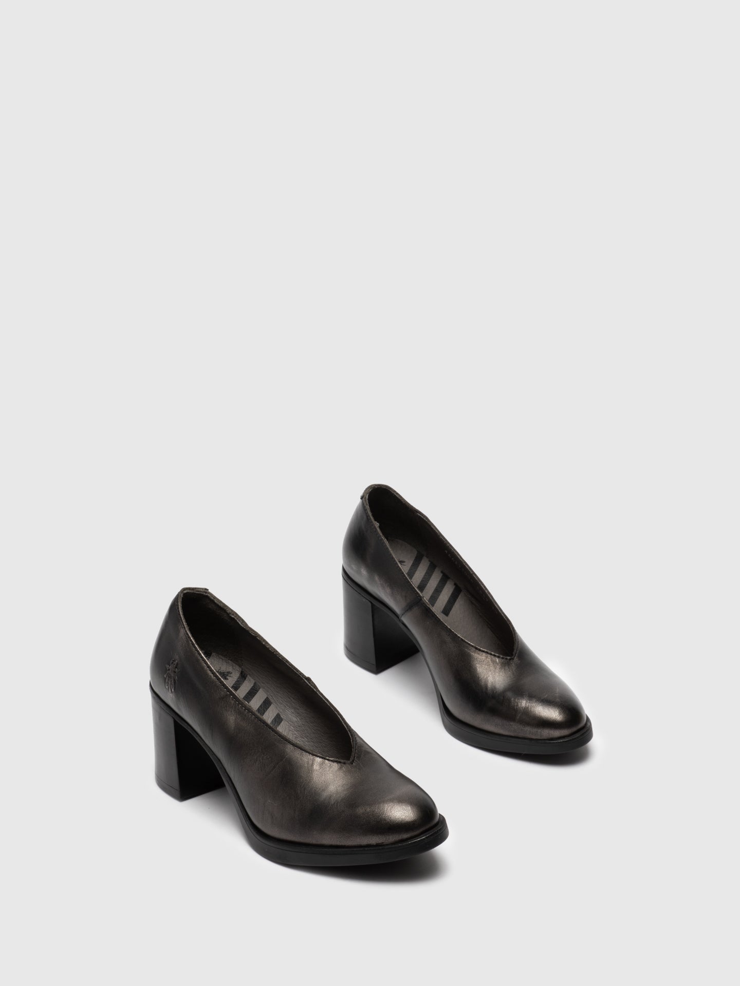 Fly London Sapatos de Salto Alto Pontiagudos em Cinzento